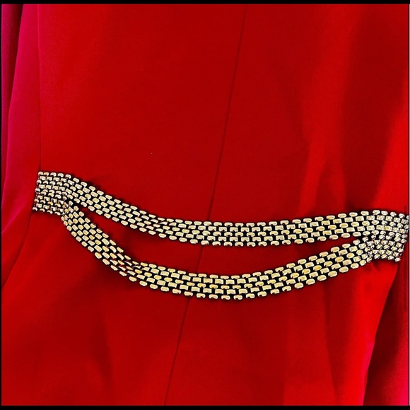 Gorgeous Bill Blass Red double
breasted blazer.  Size: 6 - Picture 6 of 6